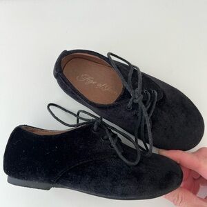 Age of Innocence velvet shoes